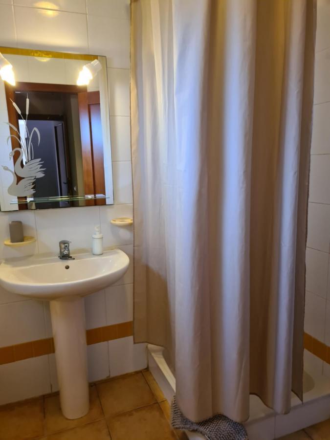 קורלחו Amagante Hostel מראה חיצוני תמונה